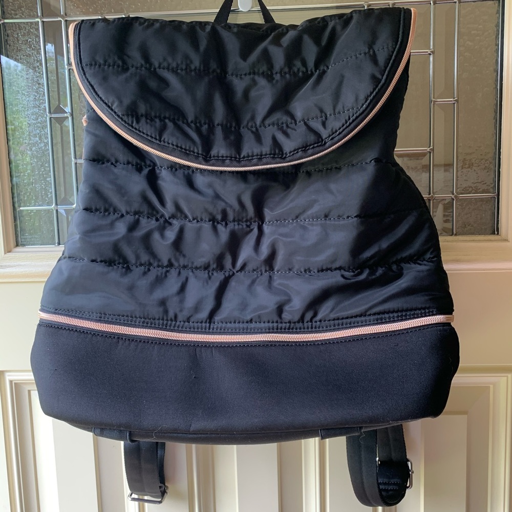 Stella & Dot Crush It Back Pack